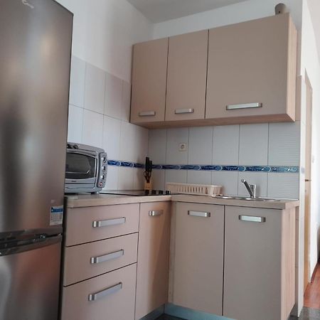 Sreca Apartment Near Beach With Bbq Bibinje Rom bilde