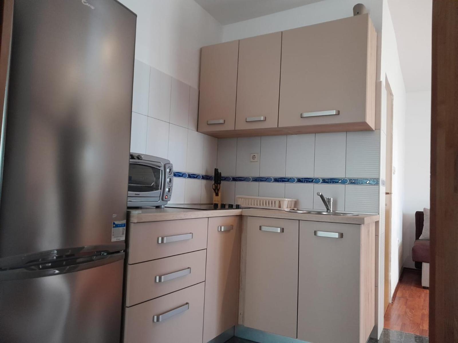 Sreca Apartment Near Beach With Bbq Bibinje Rom bilde